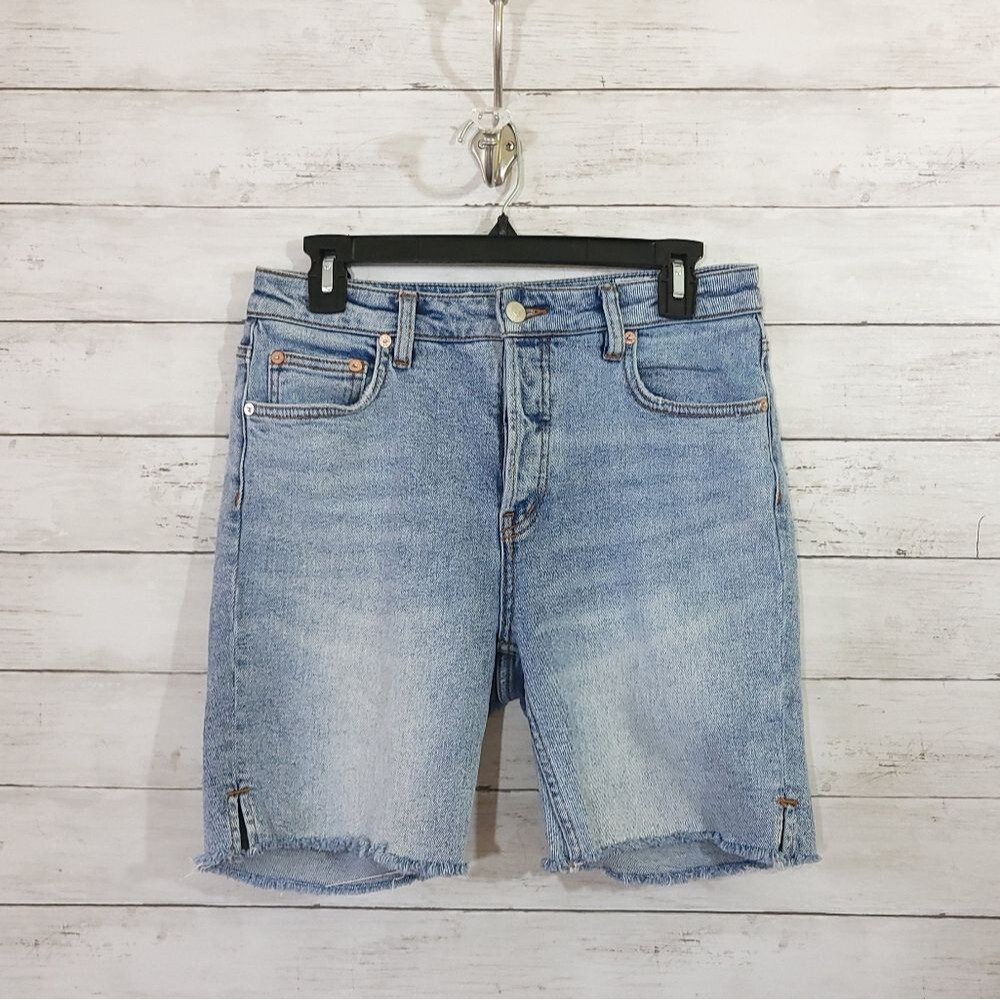 Free People Avery Button Fly High Rise Cut Off Style Bermuda Shorts Size 28 - Picture 2 of 12